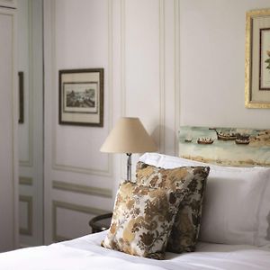 Double or Twin Room Garden View